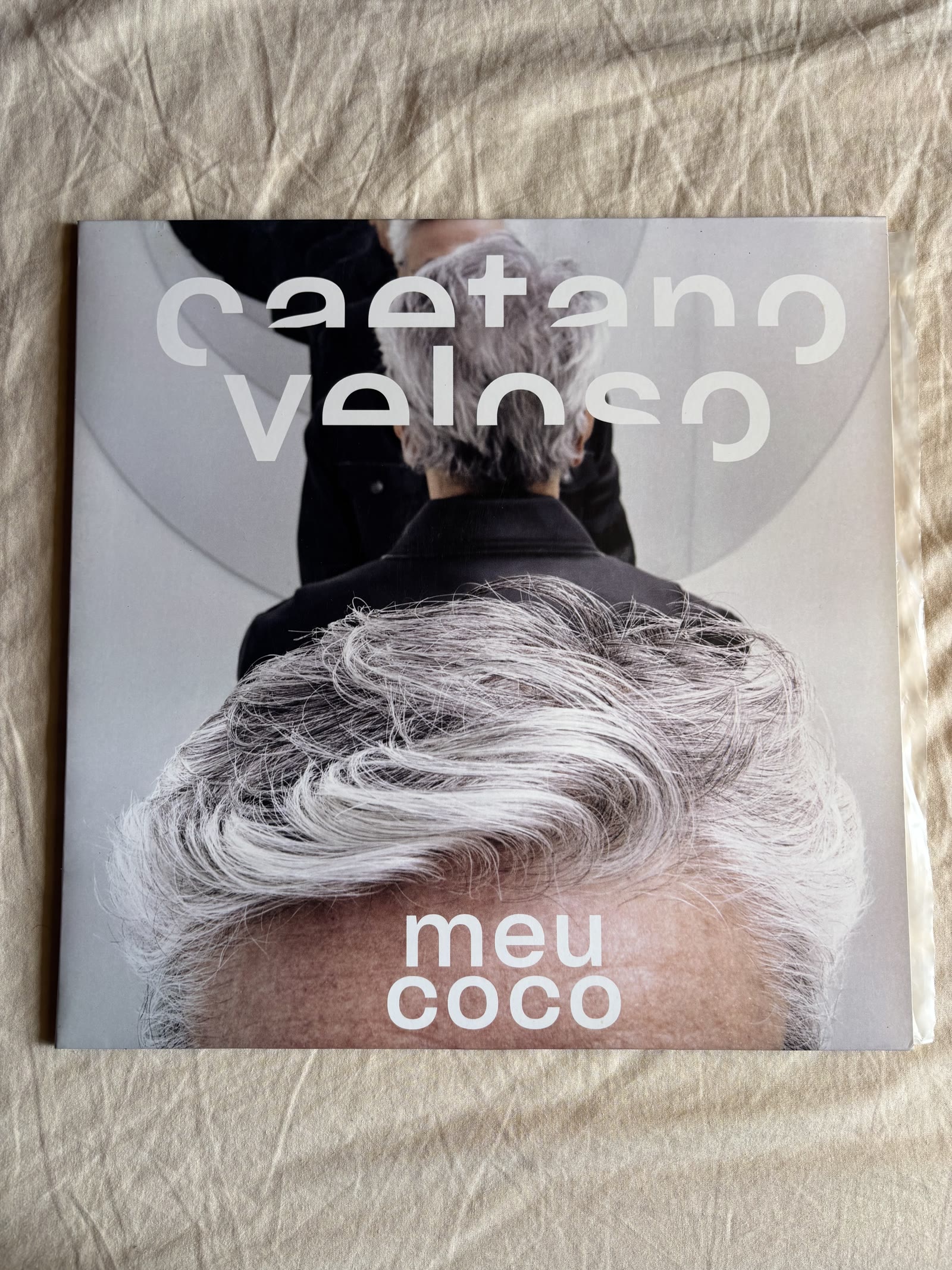 Capa de Meu Coco, de Caetano Veloso